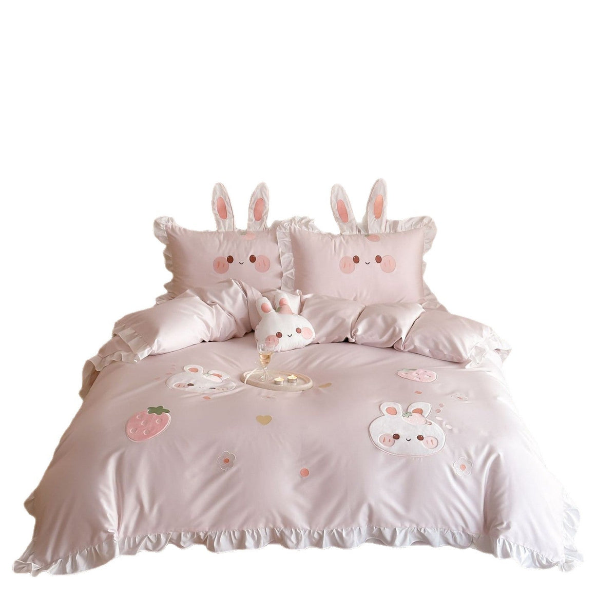 Children's Bedding Set with Bunny Appliqués