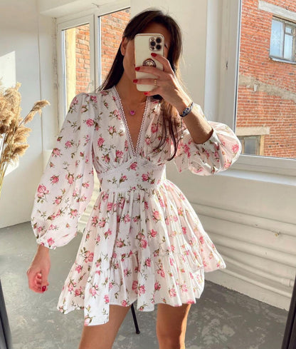 Pamela | Elegant Summer Dress with Ruffles and V-Neck - Image 1