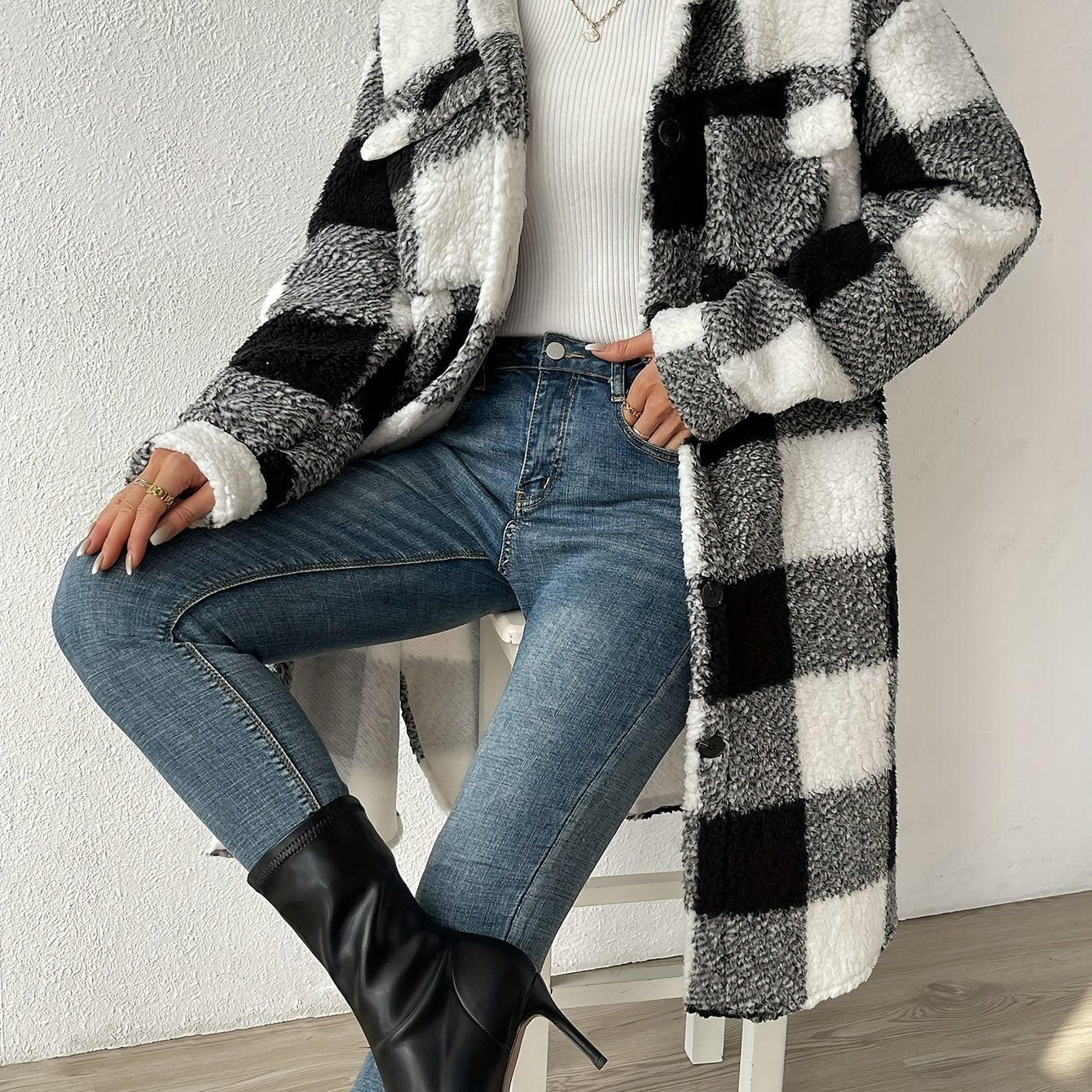 Maureen | Women's Oversized Button-Down Coat - Image 2