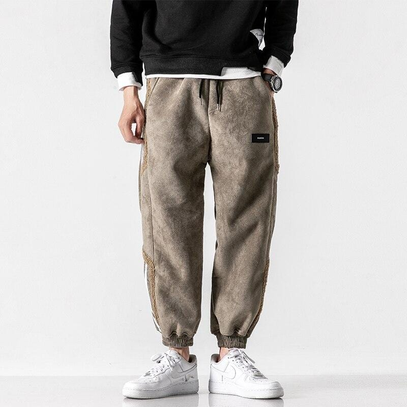Vince | Casual Fleece-Lined Relaxed Fit Joggers for Stylish Streetwear - Image 4