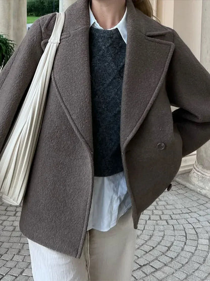 Olivia | Women's Oversized Double-Breasted Coat - Image 2