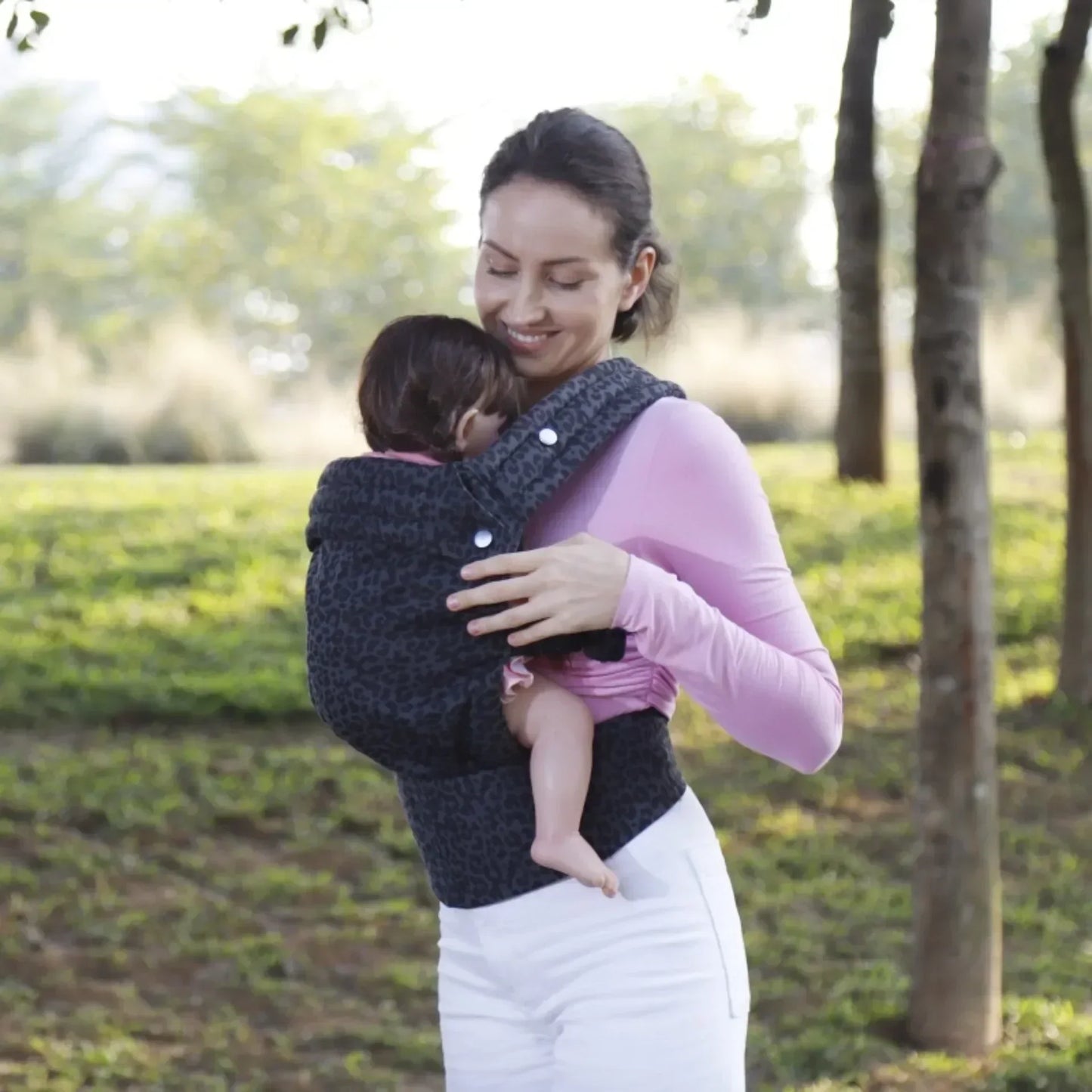 Baby Carrier - Safe & Comfortable Babywearing