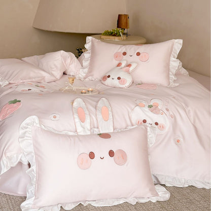 Children's Bedding Set with Bunny Appliqués
