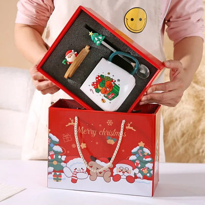 Christmas Mug in Gift Box - Ceramic Mug with Lid and Spoon