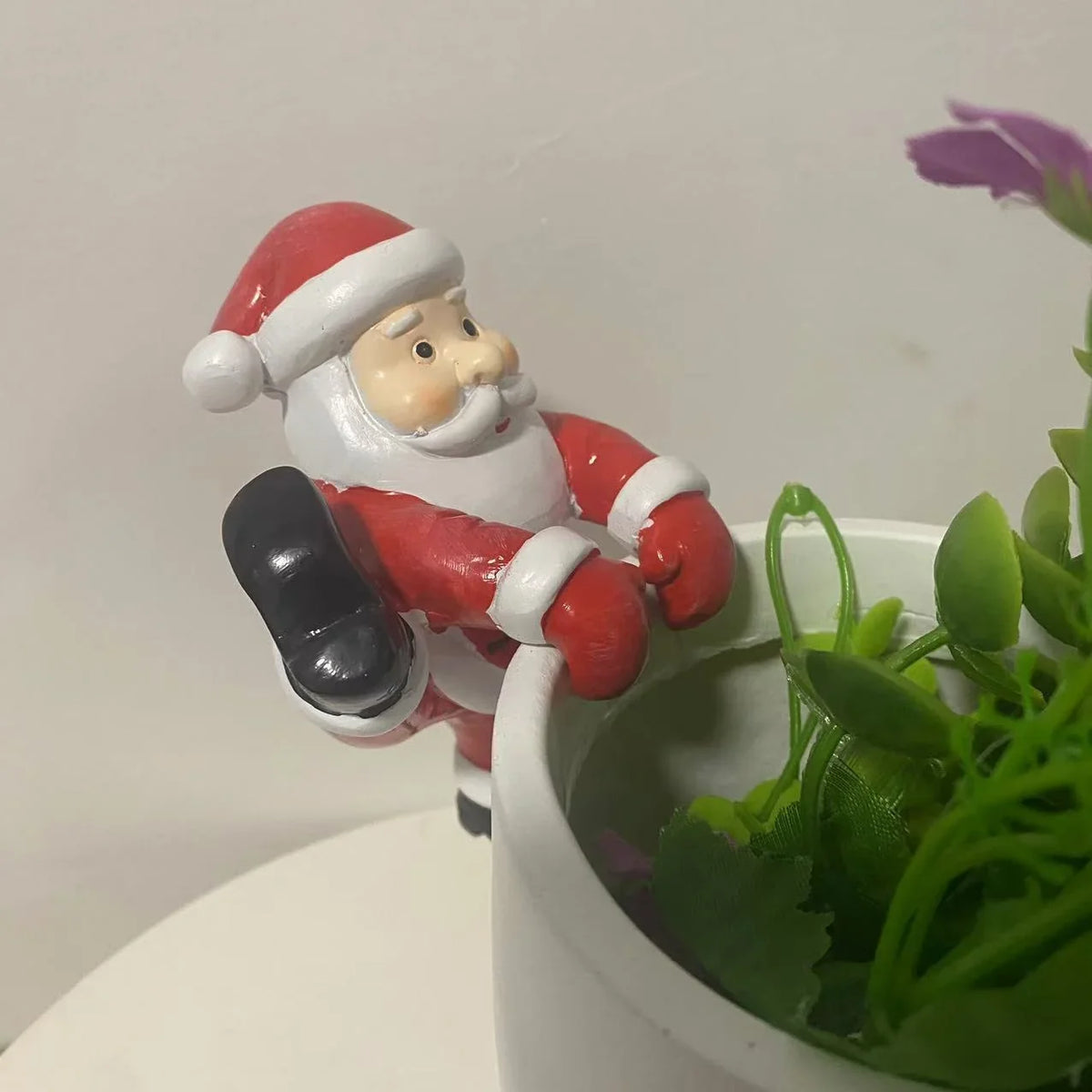 Decorative Festive-Style Snowman Plant Decoration