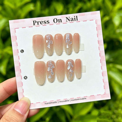 Handmade Reusable Press-On Nail Set with Elegant Design