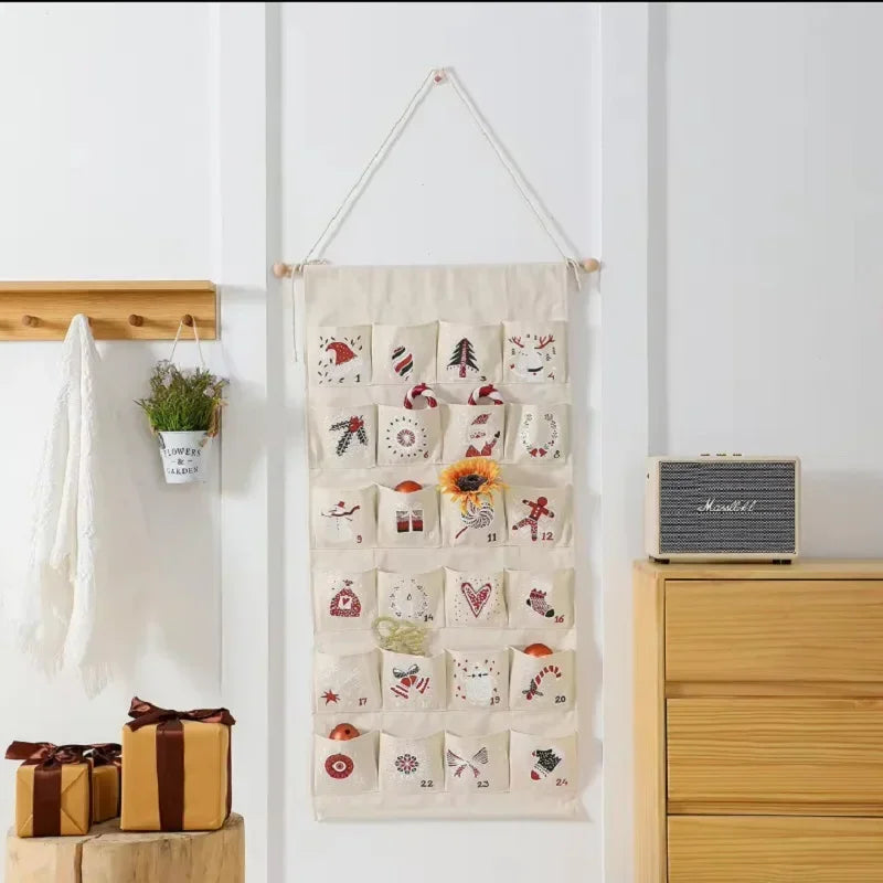 Kids' Advent Calendar with 24 Canvas Pockets – Hanging Christmas Decoration in Multicolor