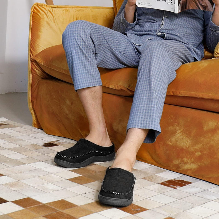 Lined Men's Slippers With Sturdy Sole