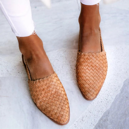 Lisa | Elegant Woven Mules for Women with Pointed Toe