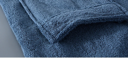 Luxurious and Warm Bathrobe