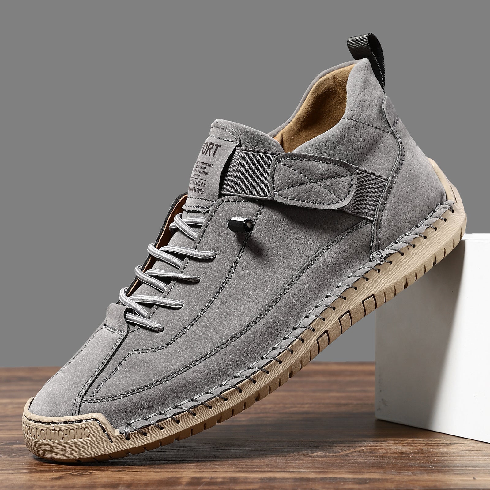 Men's Orthopedic Toggle Closure Sneakers