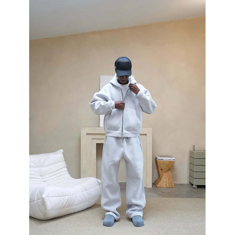 Men's Oversized Sweatsuit Set with Zip Hoodie and Wide-Leg Sweatpants
