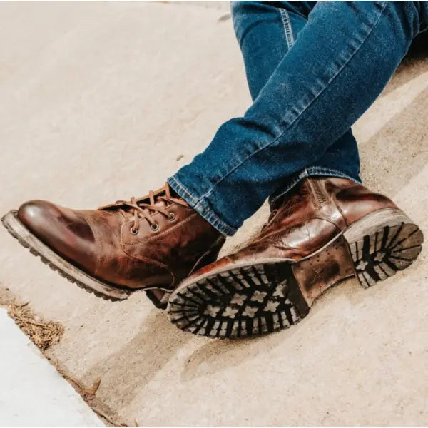Men's Rugged Vintage Style Lace-Up Boots