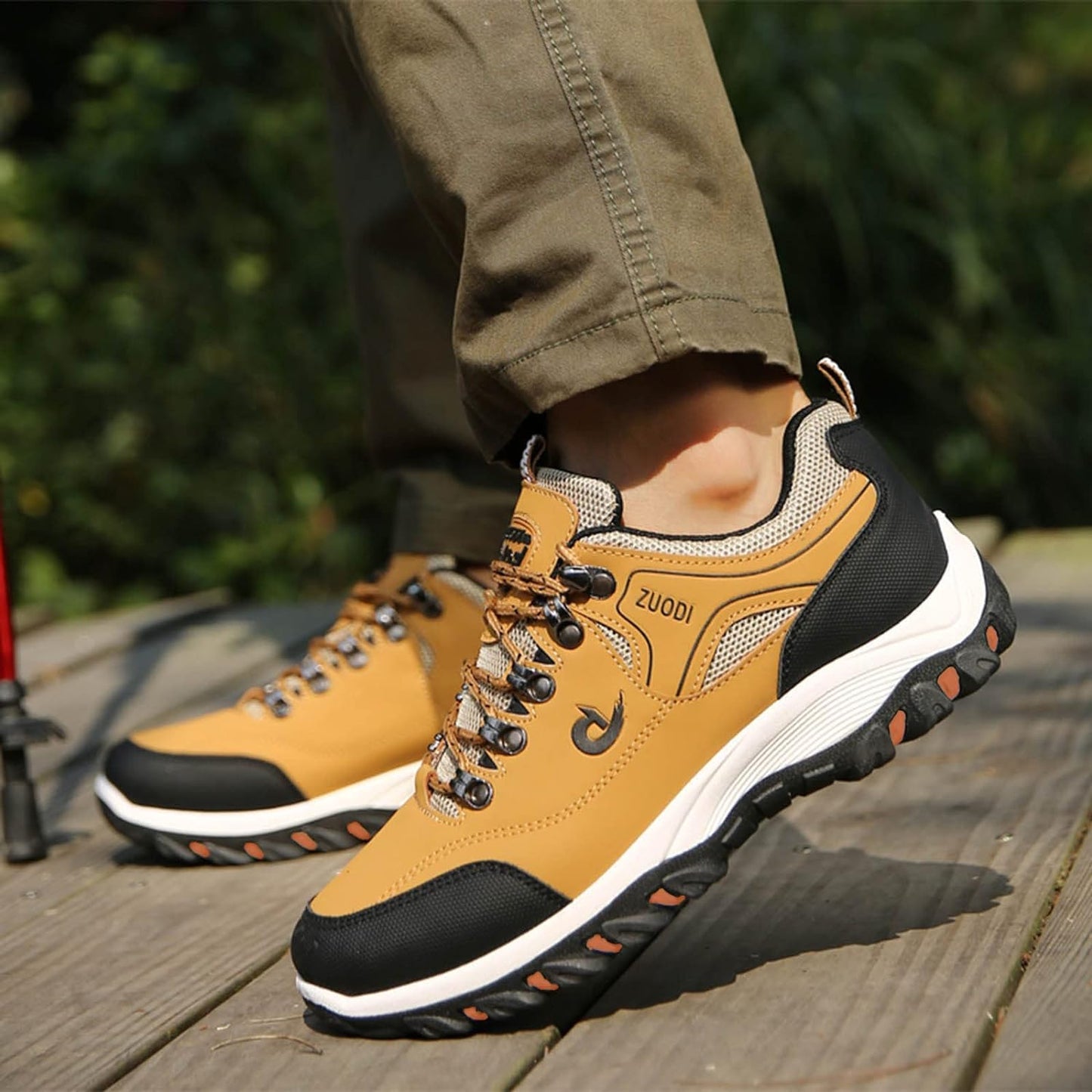 Men's Water-Resistant Hiking Shoes with Sturdy Sole