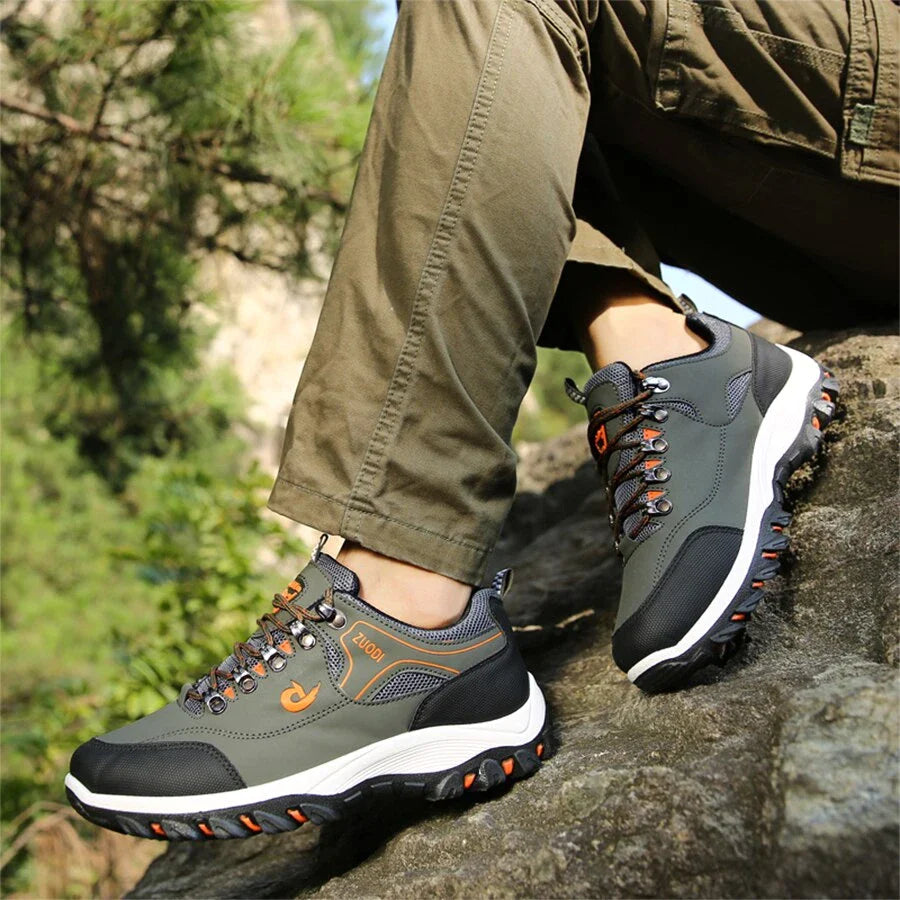 Men's Water-Resistant Hiking Shoes with Sturdy Sole