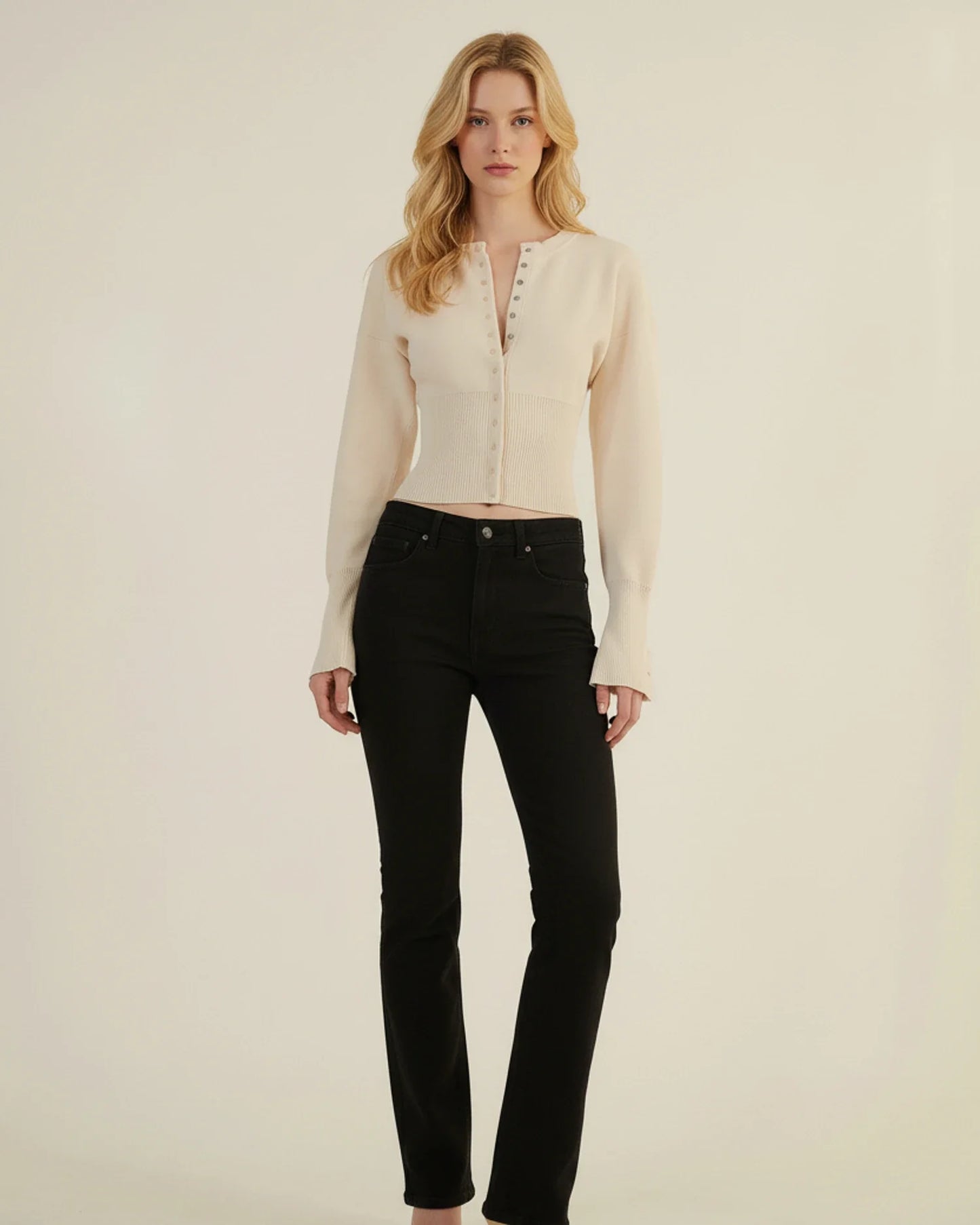 Nora | Women's Long-Sleeved Cropped Cardigan