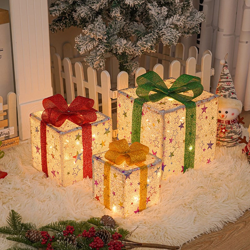 Pre-Lit Christmas Gift Boxes Outdoor Decoration, Set of 3 with LED Lights