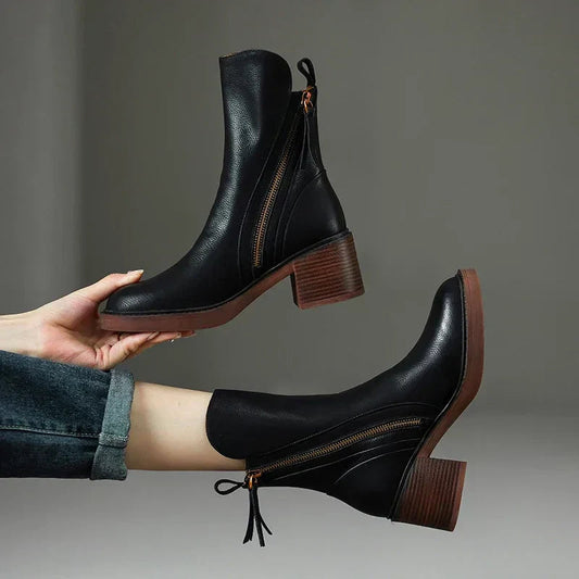 Image of Sandra | Orthopedic Boots