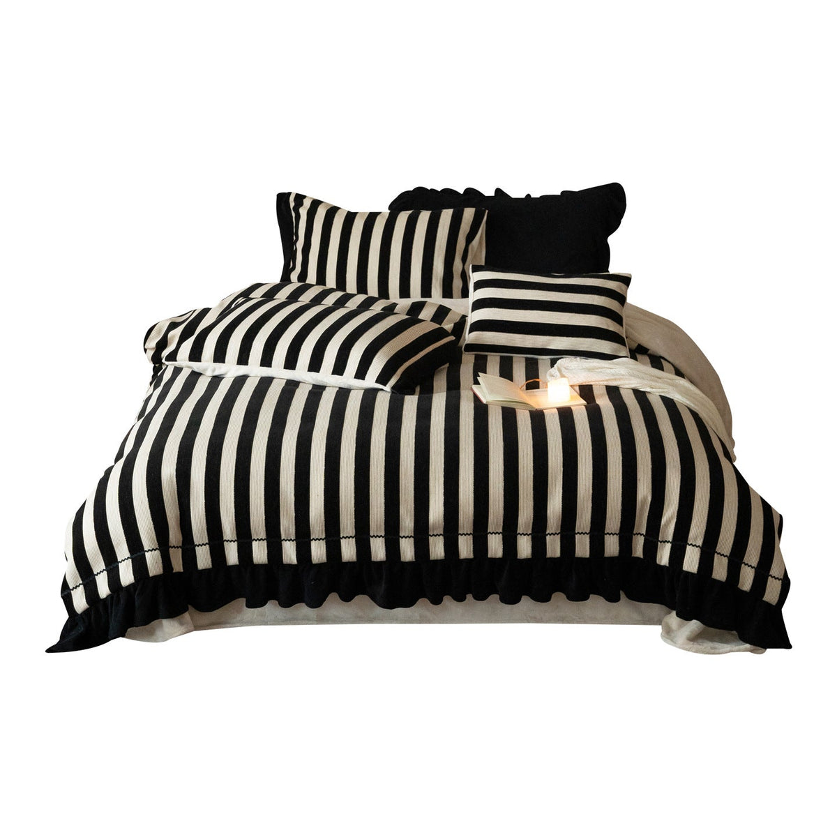 Striped Cotton-Linen Bedding Set with Ruffles and Pillowcases