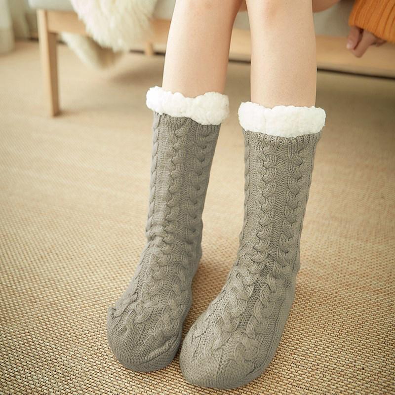 Unisex Slipper Socks with Non-Slip Soles – Warm and Cozy