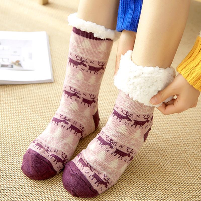 Unisex Slipper Socks with Non-Slip Soles – Warm and Cozy