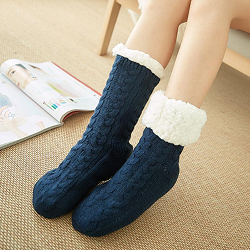 Unisex Slipper Socks with Non-Slip Soles – Warm and Cozy