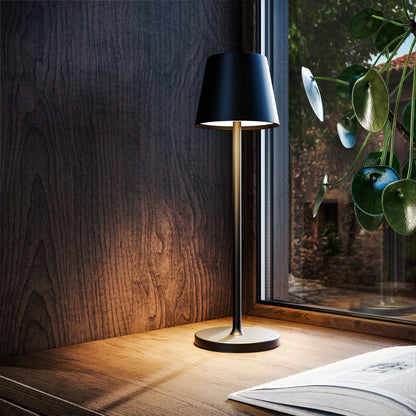 Wireless Table Lamp