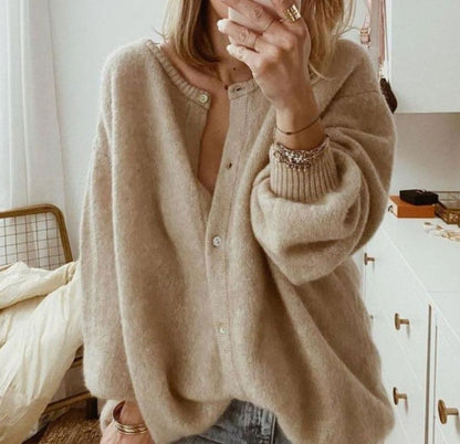 Women's Oversized Button-Up Knit Cardigan with Ribbed Cuffs