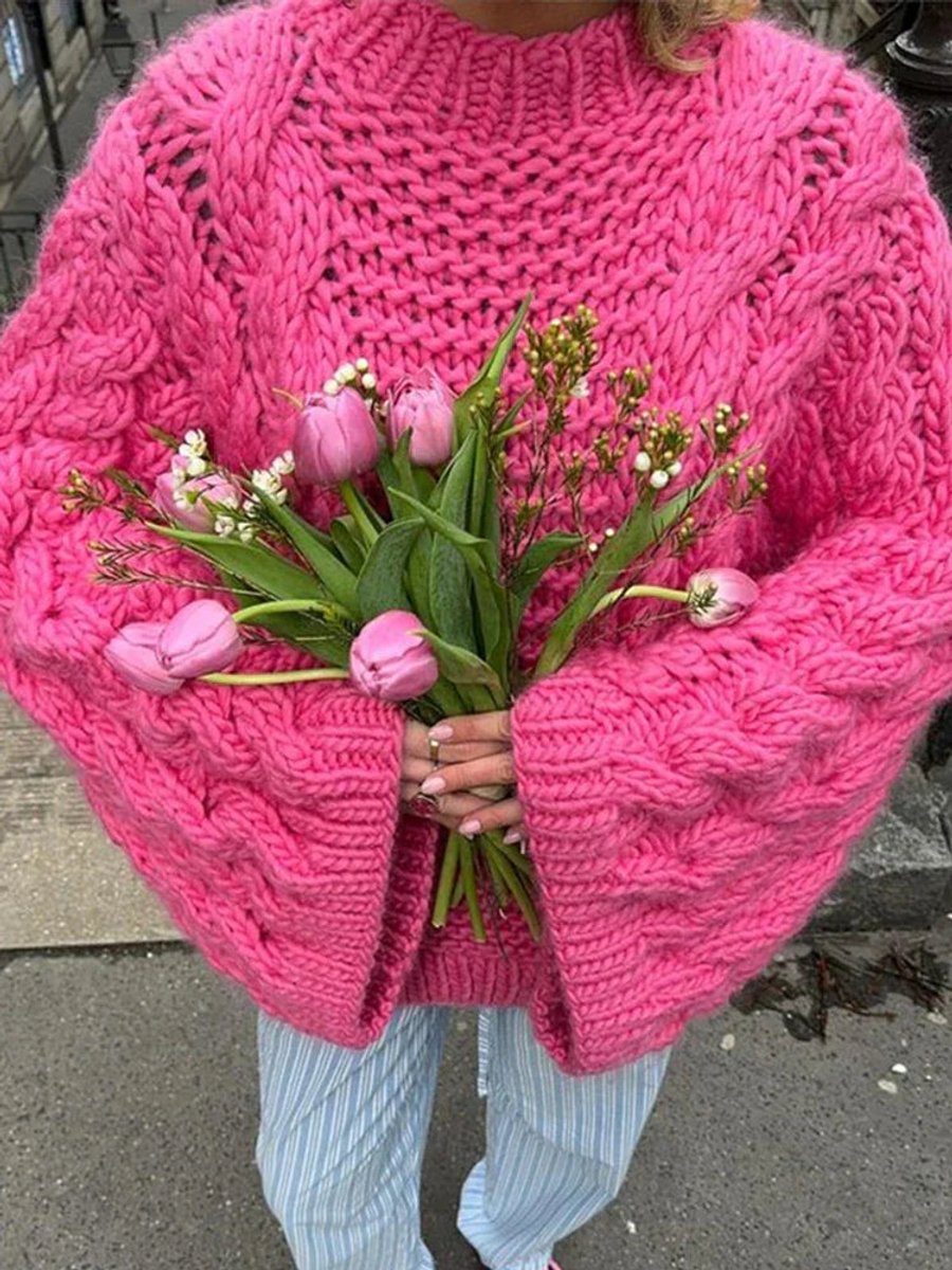 Women's Oversized Chunky Cable-Knit Sweater