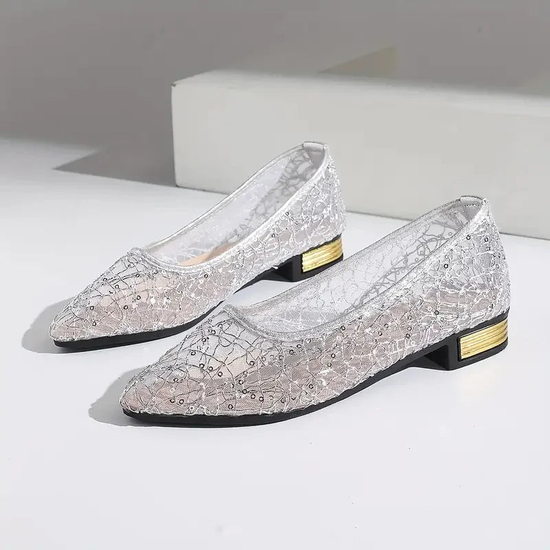 Women's Pointed Toe Lace Flat Wedding Shoes